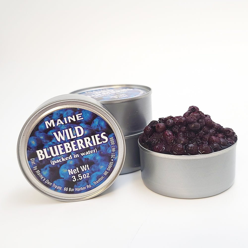 Maine wild blueberries packed in water, a 3.5 oz container.